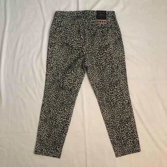 Banana Republic Leopard Print Pants - Picture 8 of 9